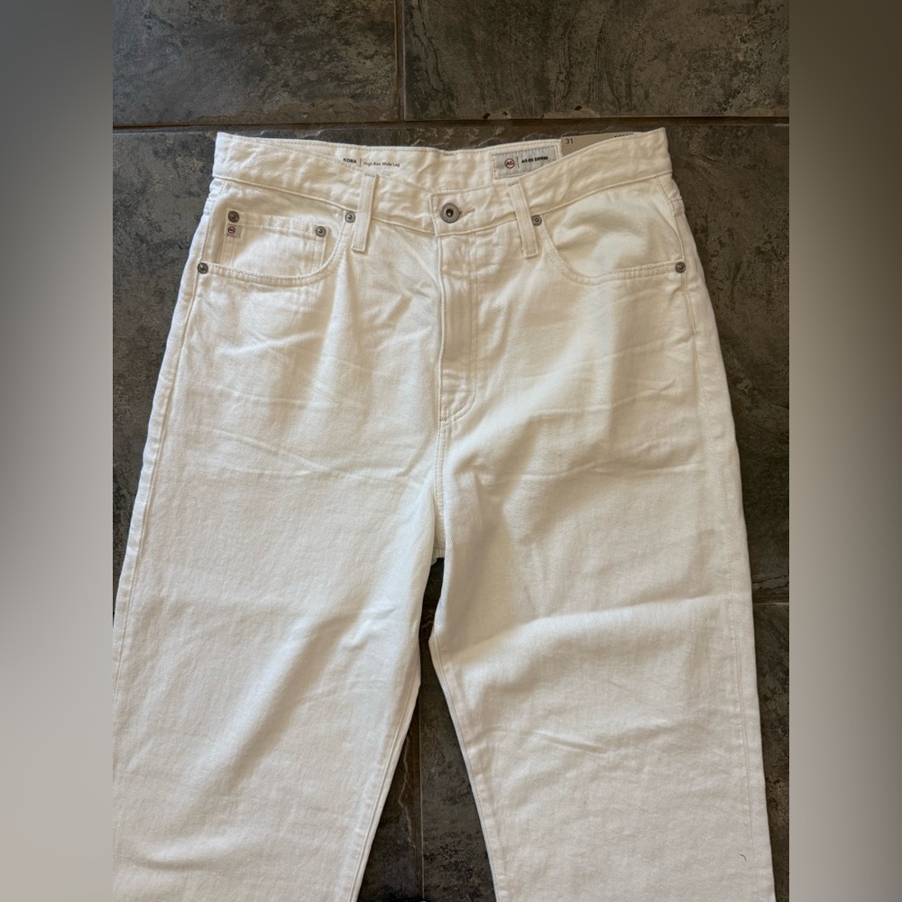 NWT AG Kora Wide Leg Raw Hem Jeans in Powder White Sz 31 $240 - Picture 6 of 11